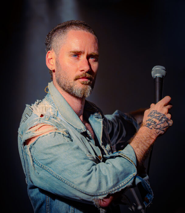 Crédit : Julien Avundo
